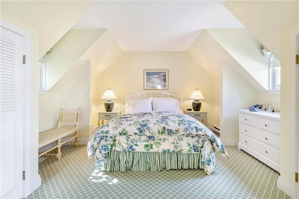 315 Ocean Avenue photo 37