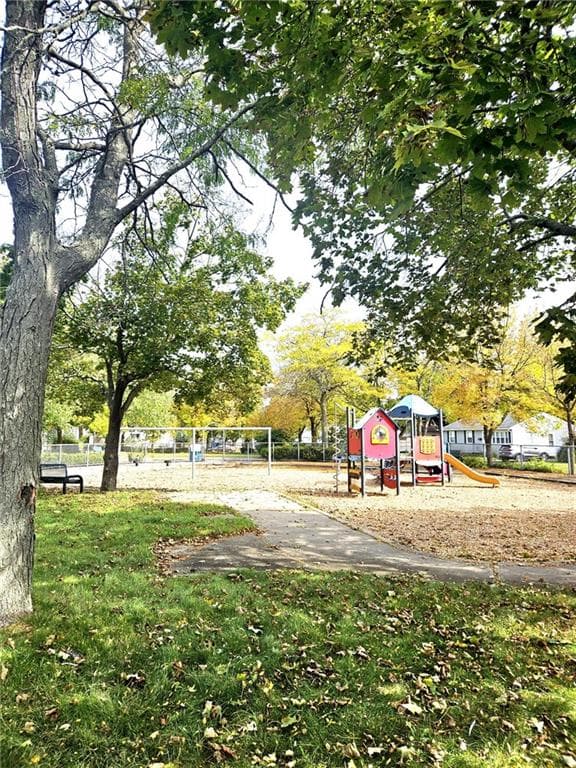 116 2nd Avenue photo 5