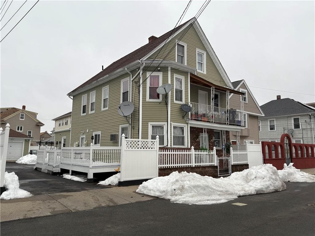 Multi Family at 193 Clarence Street, Providence, photo 8 of 37