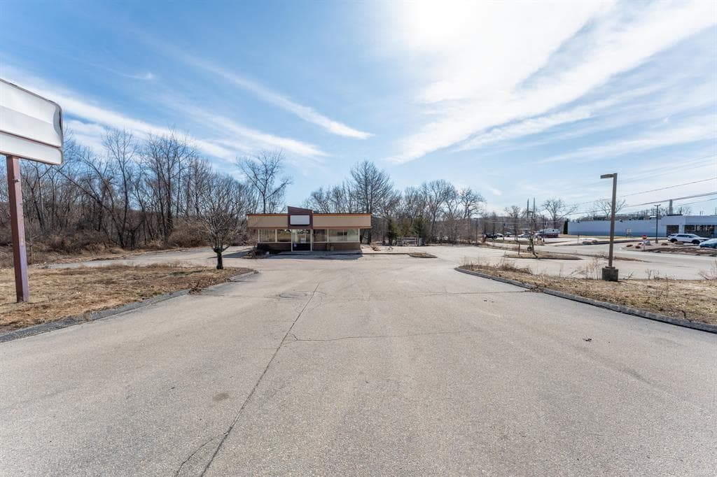 Commercial at 641 Route 32, Montville, photo 24 of 28