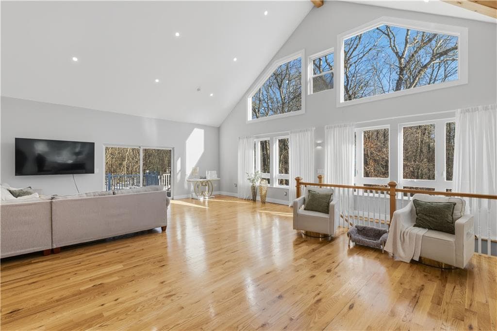 270 Brayton Road photo 2