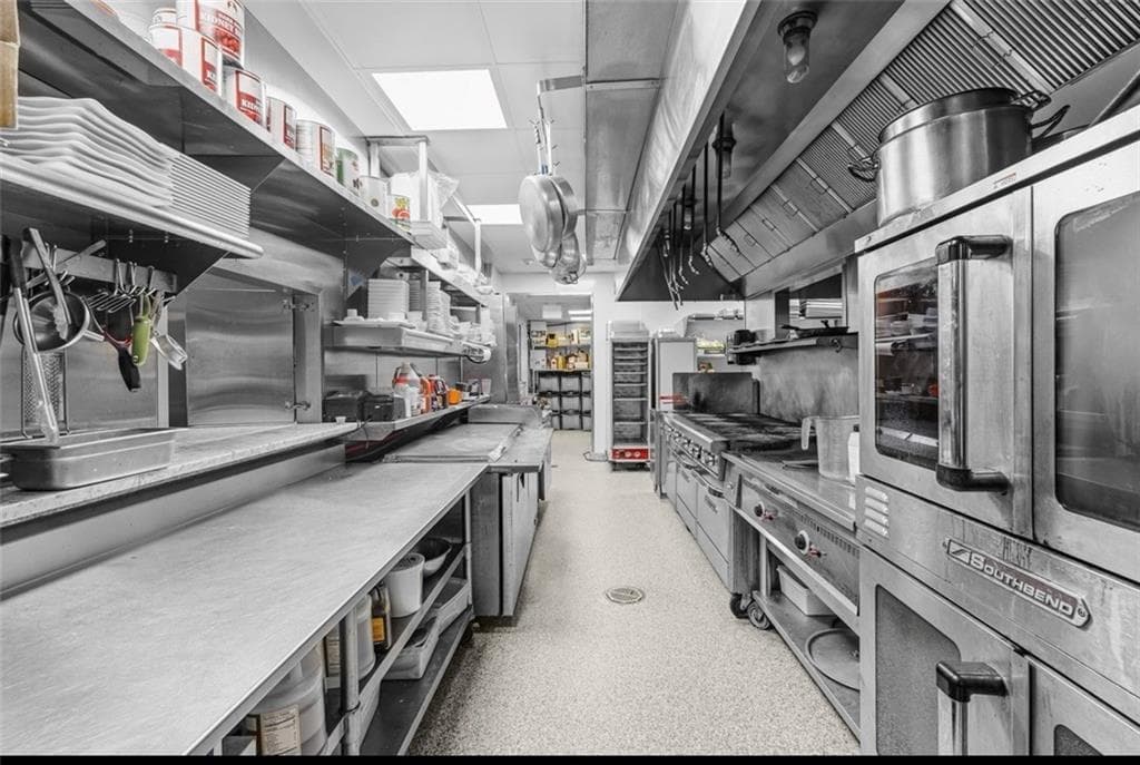 Commercial at 275 Child St Street, Warren, photo 26 of 41