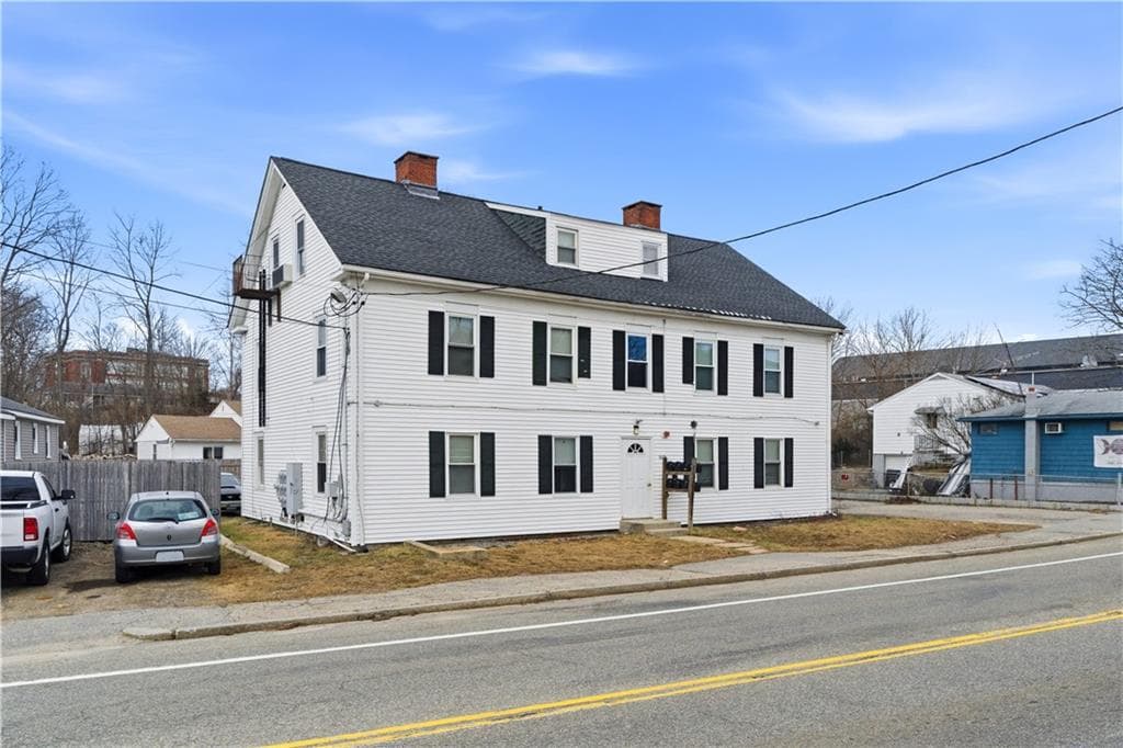 Multi Family at 505 Washington Street, Coventry, photo 38 of 39