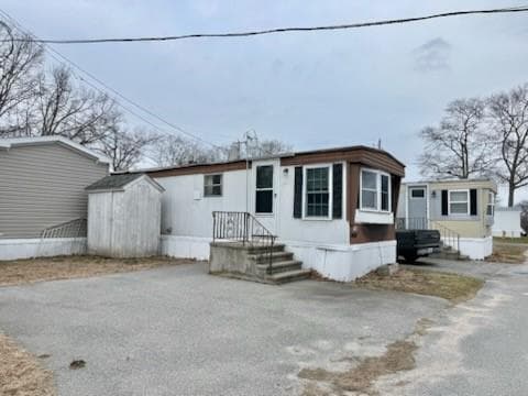 738 Forest Avenue Mobile Home Park photo 2