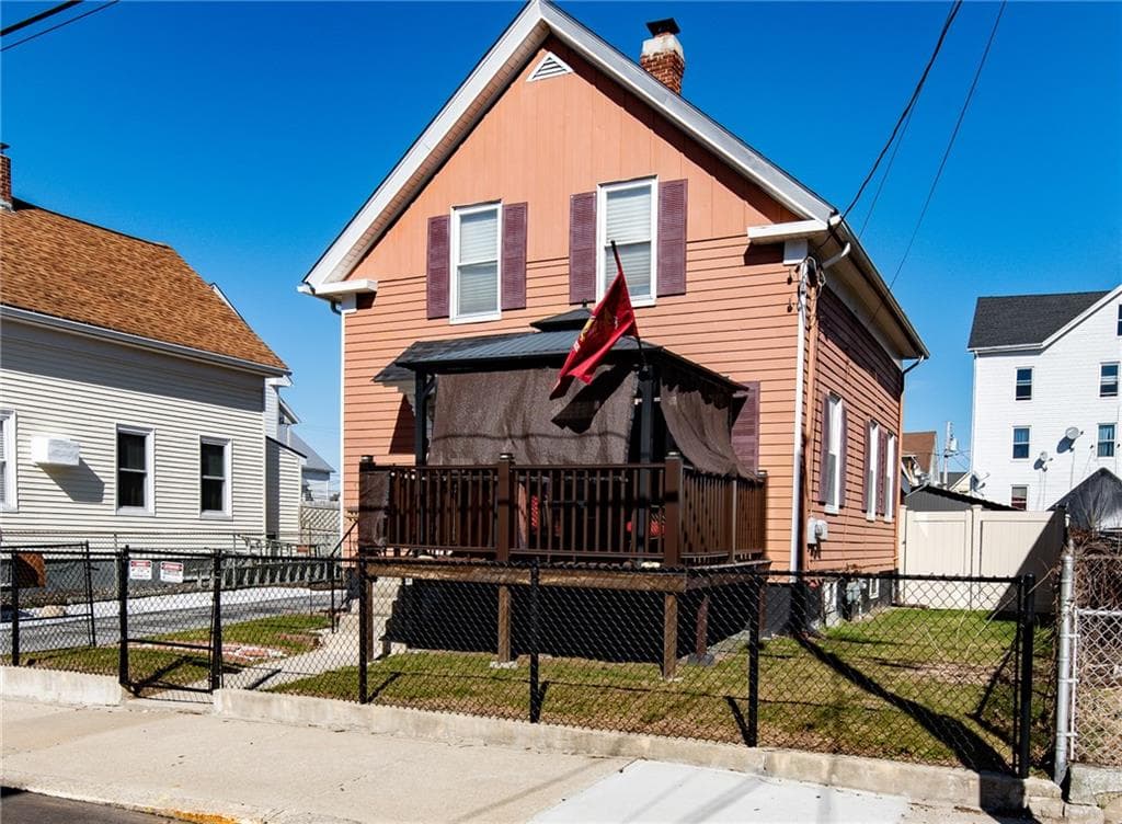 217 4th Avenue photo 2