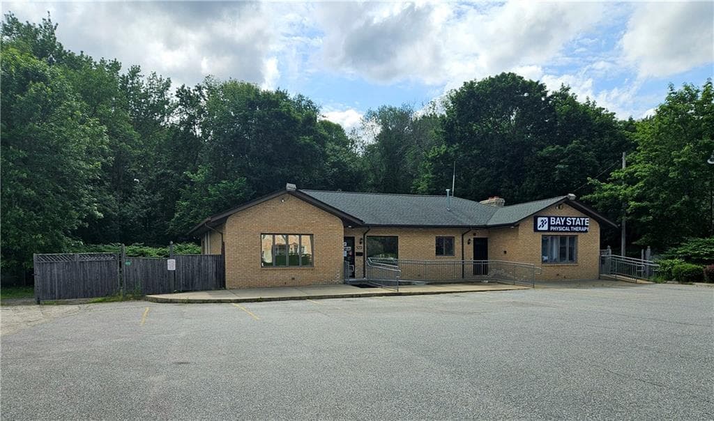 923 925 Main Street photo 21