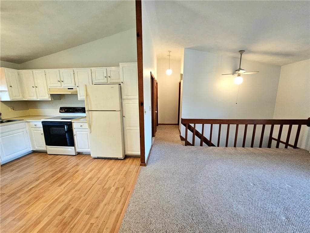 3 Lakeview Drive photo 8