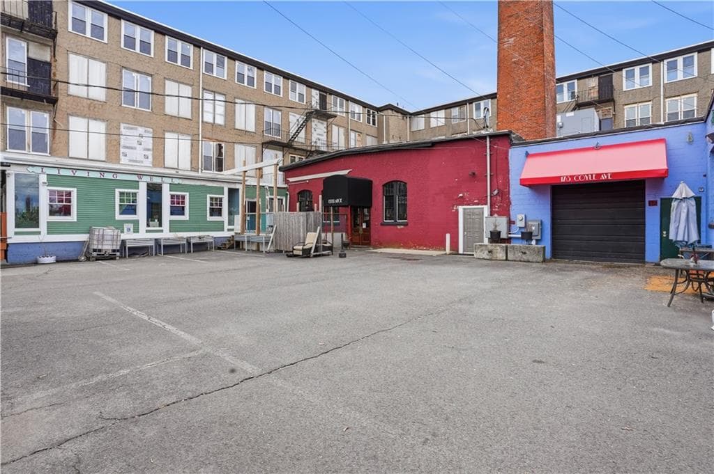 120 Webster Street photo 47