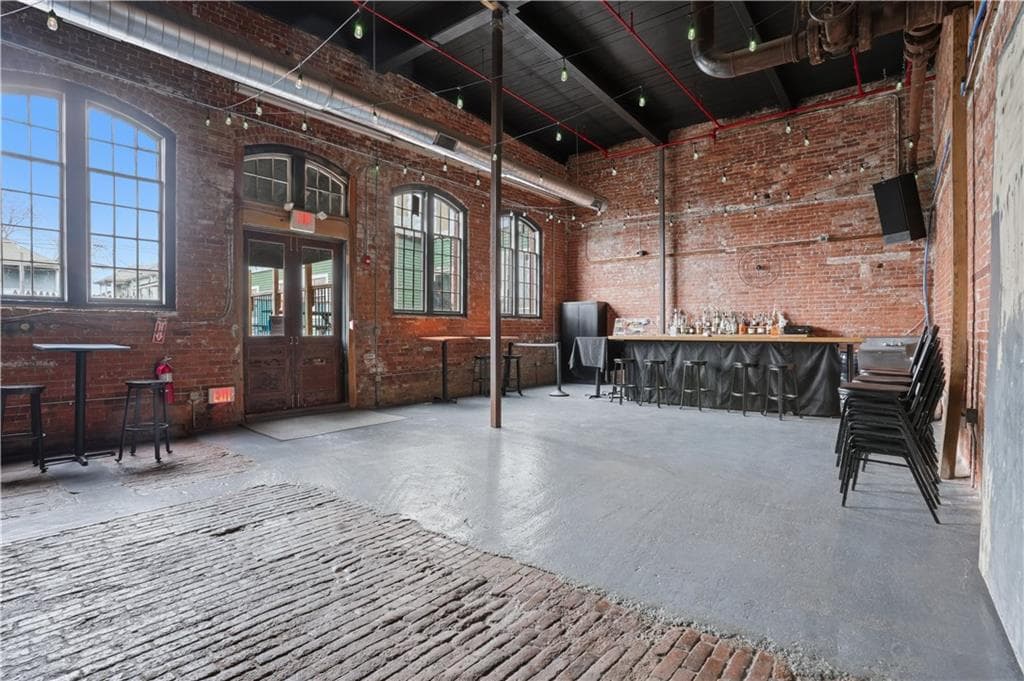120 Webster Street photo 15