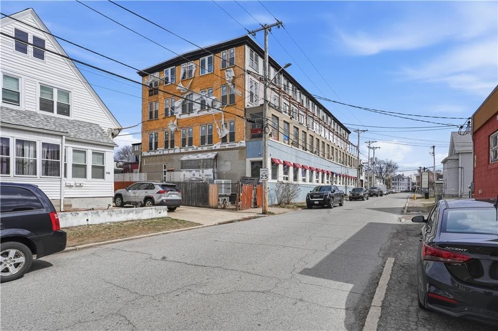 120 Webster Street photo 48
