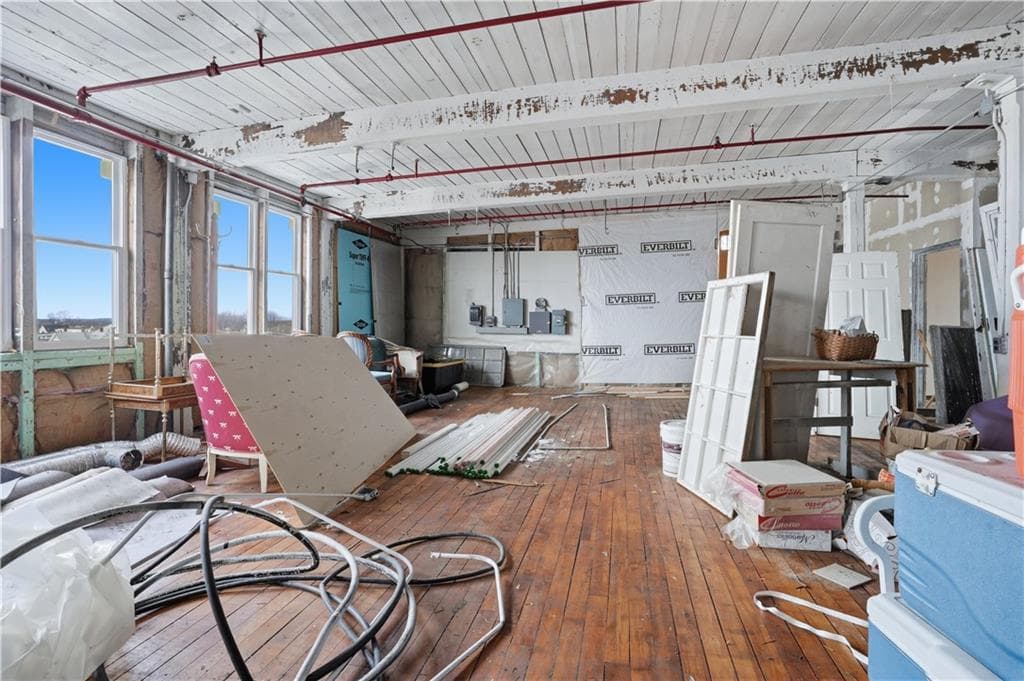 120 Webster Street photo 25