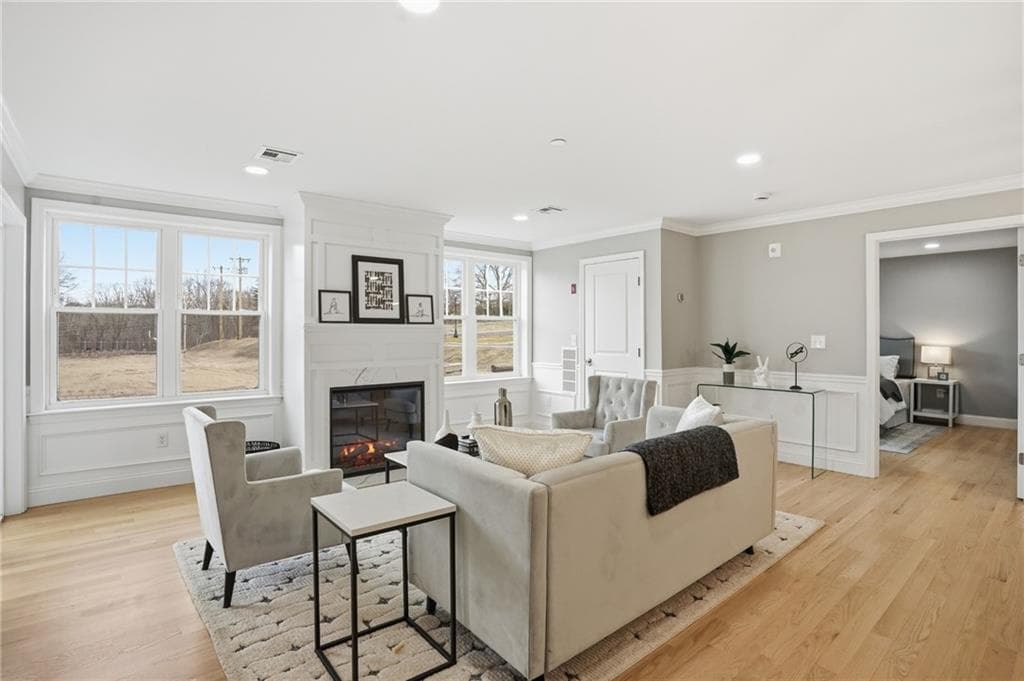 9 Joseph N Zenga Jr Boulevard UNIT 307 photo 16