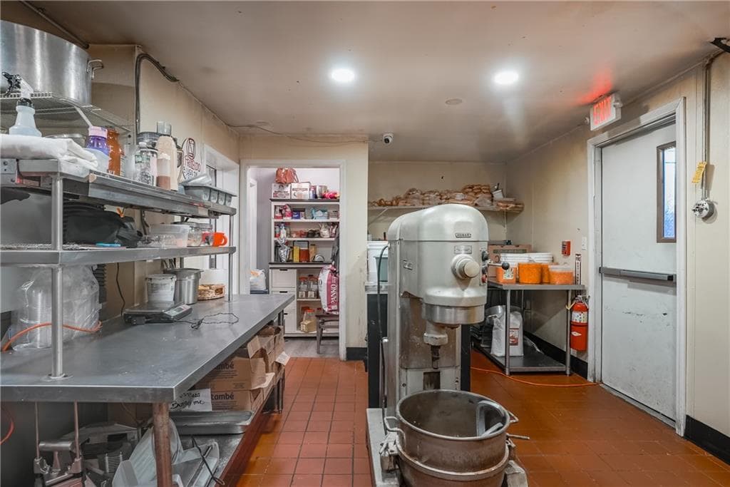 Commercial,Commercial Sale at 77 Main Road, Tiverton, photo 15 of 21