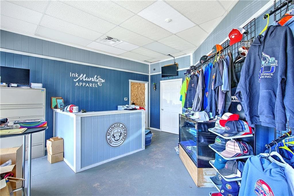 Commercial at 628 Metacom Avenue, Warren, photo 7 of 46