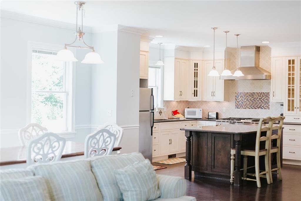 Townhouse,Condominium at 1806 High Street UNIT 3, Block Island, photo 13 of 14