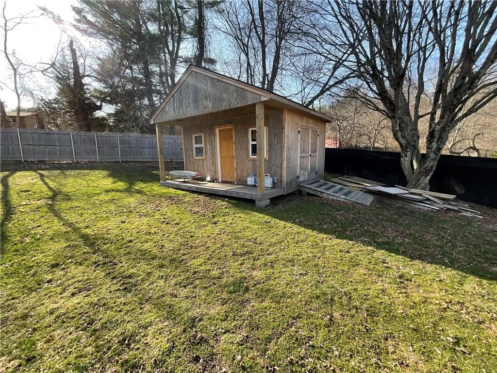 1567 PLAINFIELD Pike photo 9