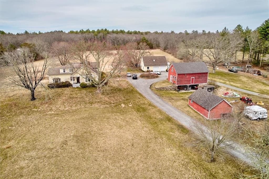 Single Family Residence at 58 Dye Hill Road, Hopkinton, photo 14 of 14