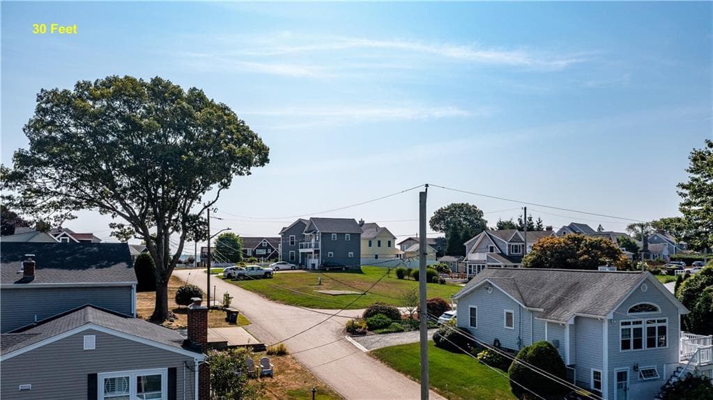 Single Family Residence at 26 Richard Smith Road, Narragansett, photo 6 of 12