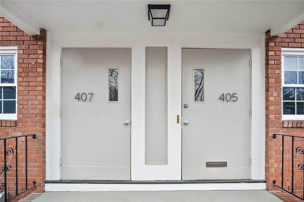 407 Washington Street UNIT 2