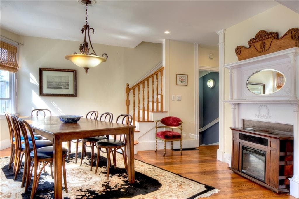 Single Family Residence at 98 100 John Street, Newport, photo 3 of 33
