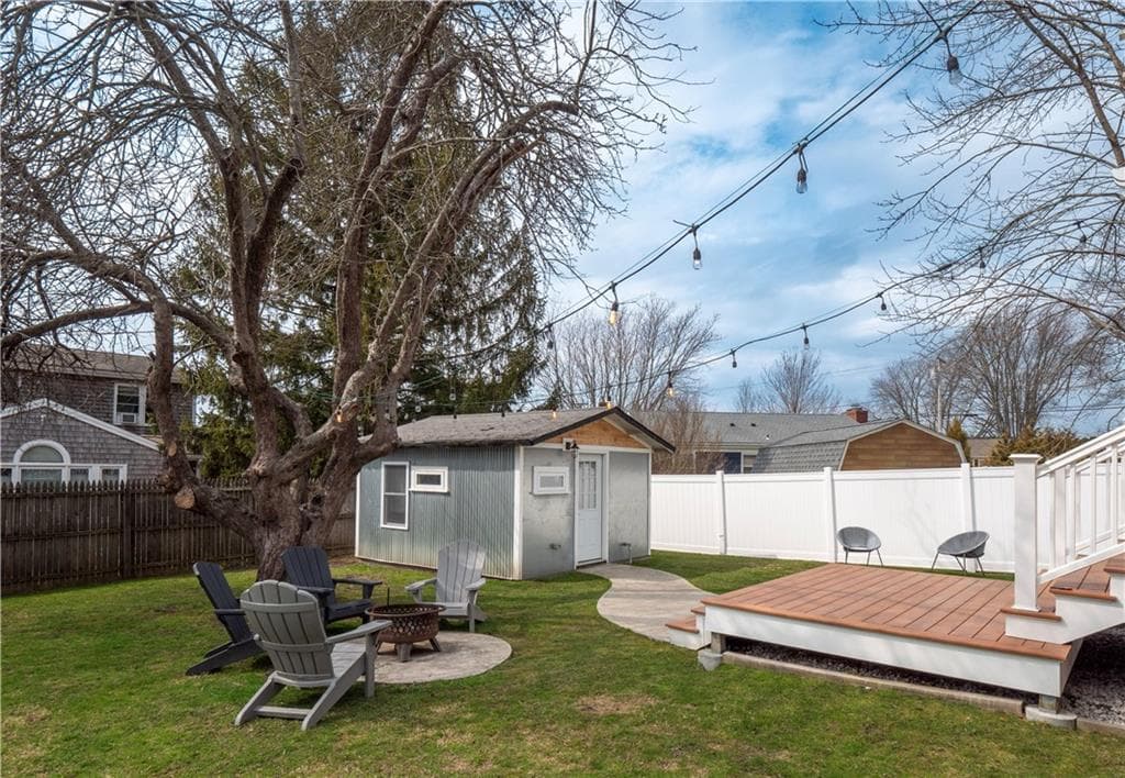 100 Renfrew Avenue photo 22