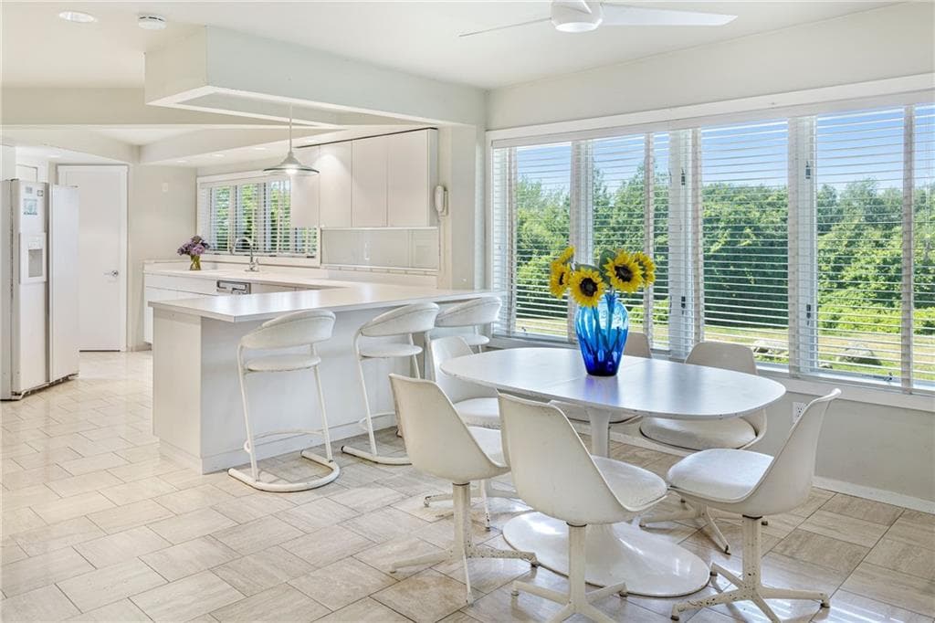 Single Family Residence at 76 Battery Lane, Jamestown, photo 24 of 36