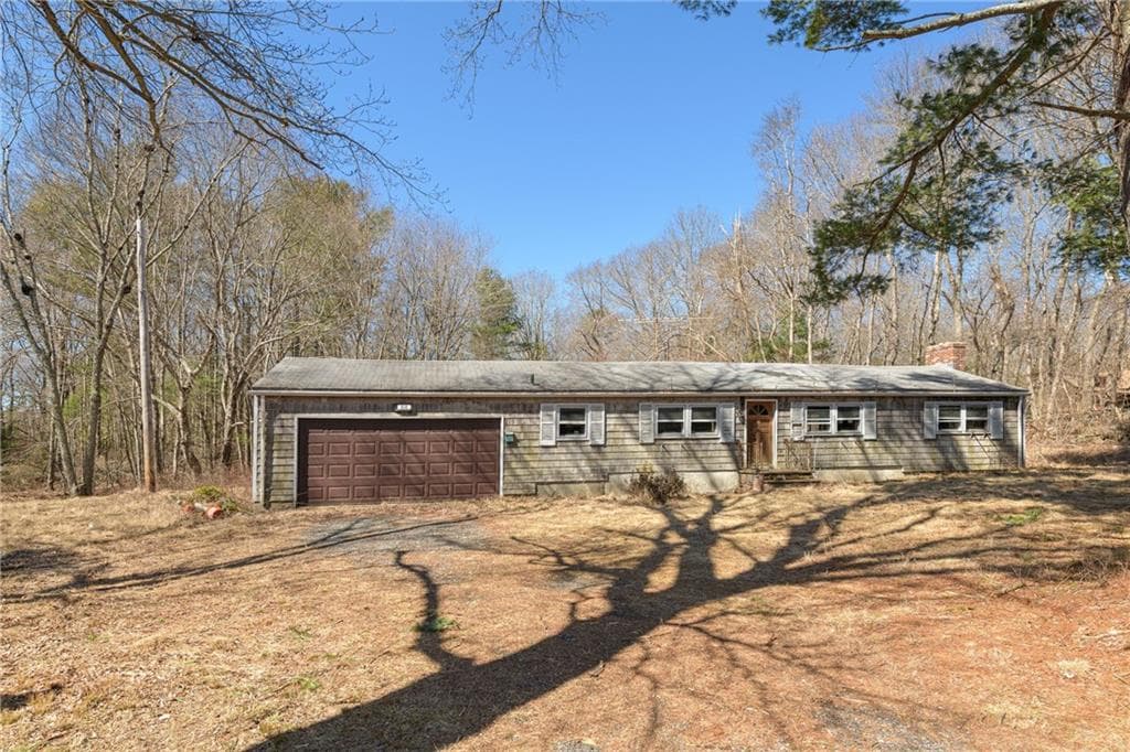213 Hallville Road