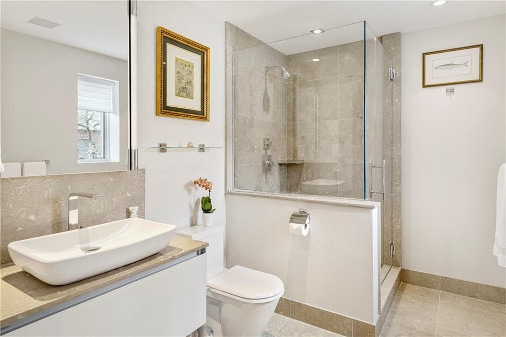 111 Harrison Avenue UNIT A18 photo 32