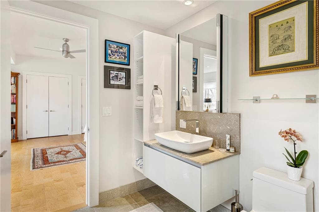 111 Harrison Avenue UNIT A18 photo 33