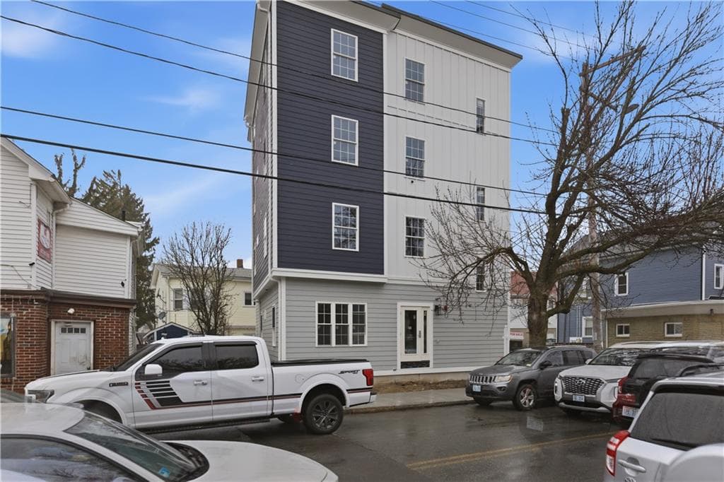 241 Pocasset Avenue