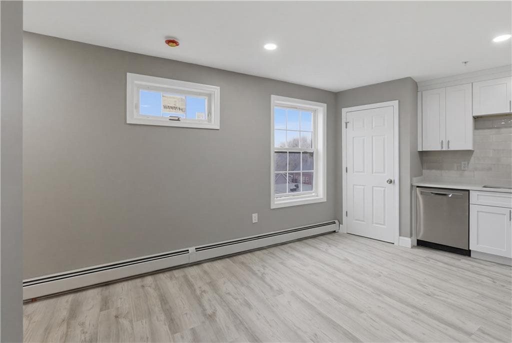 241 Pocasset Avenue photo 28