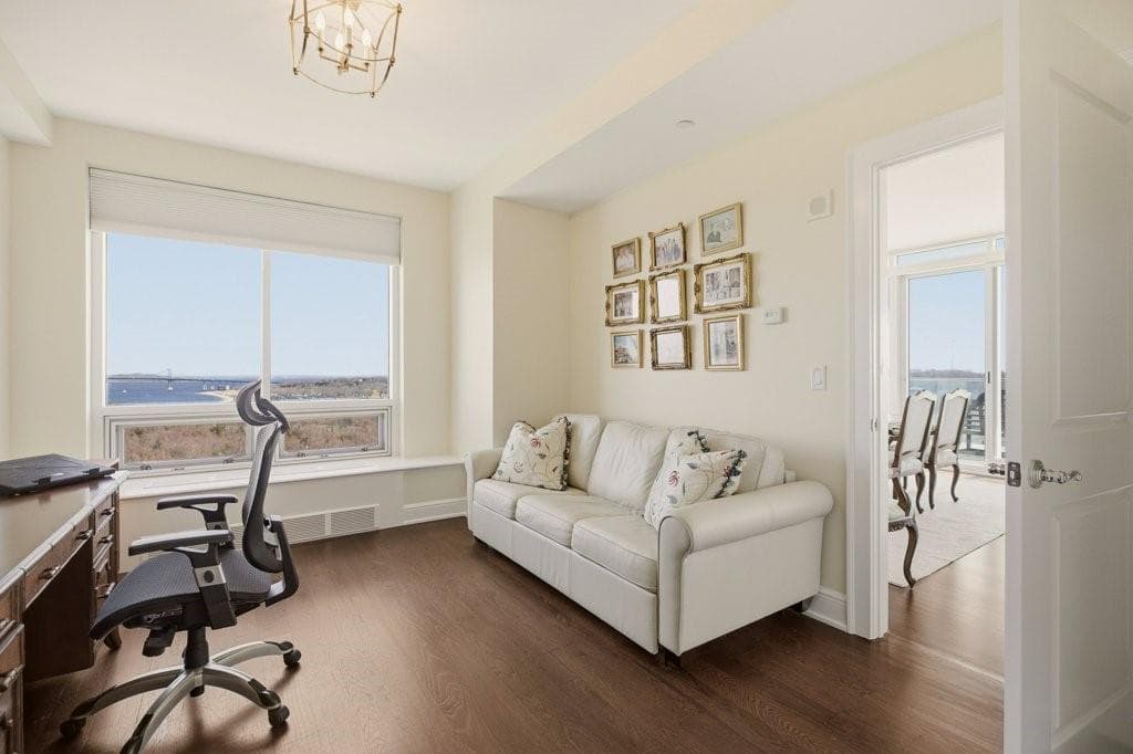 Condominium at 1 Tower Drive UNIT 1806, Portsmouth, photo 40 of 49