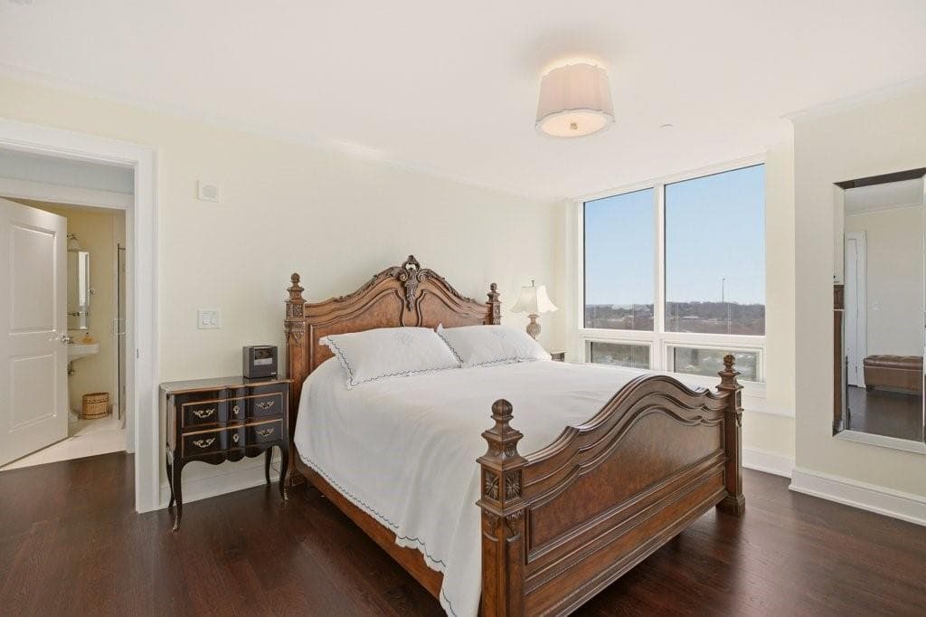 Condominium at 1 Tower Drive UNIT 1806, Portsmouth, photo 35 of 49