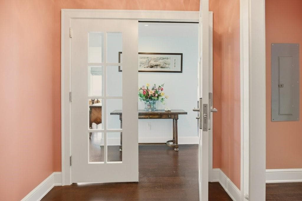 Condominium at 1 Tower Drive UNIT 1806, Portsmouth, photo 4 of 49