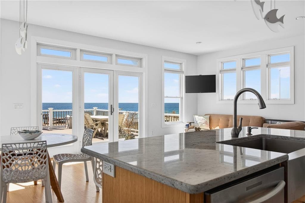 399 Atlantic Avenue photo 12