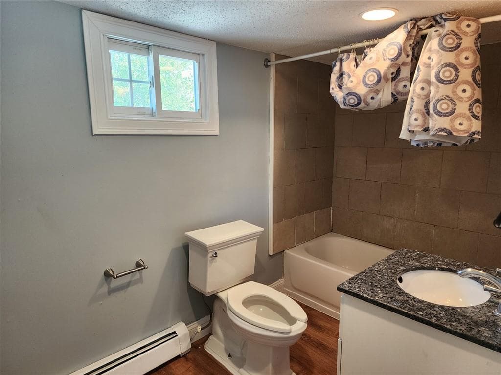 Single Family Residence at 20 Vanderwater Street, Providence, photo 17 of 29