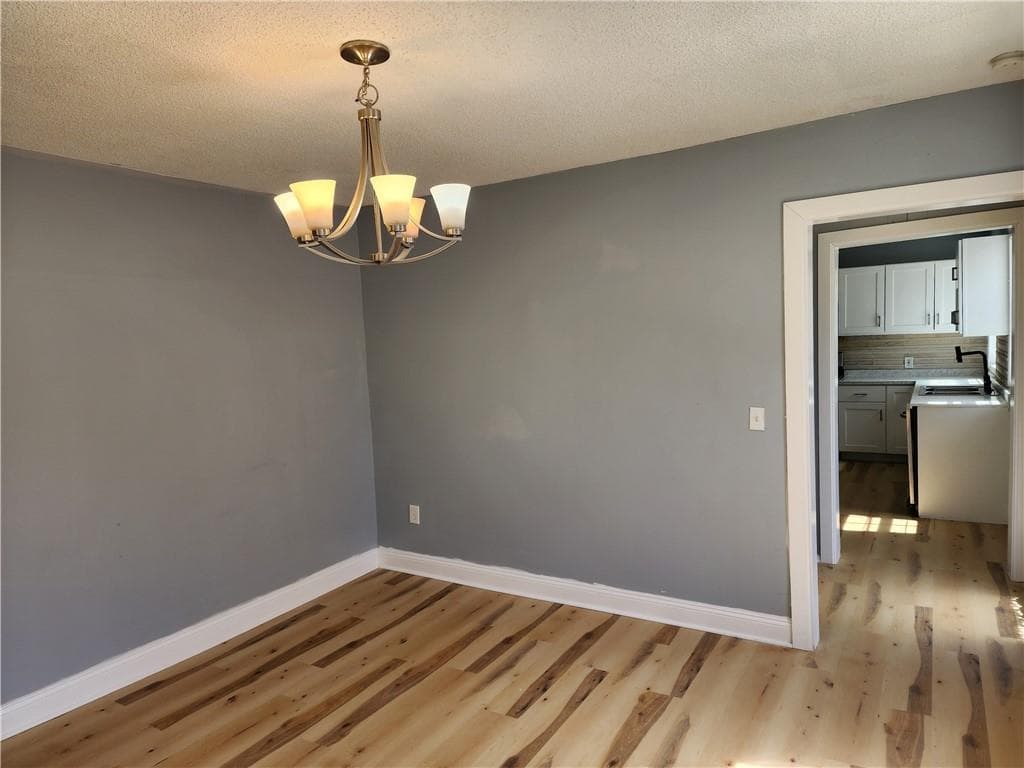 Single Family Residence at 20 Vanderwater Street, Providence, photo 7 of 29