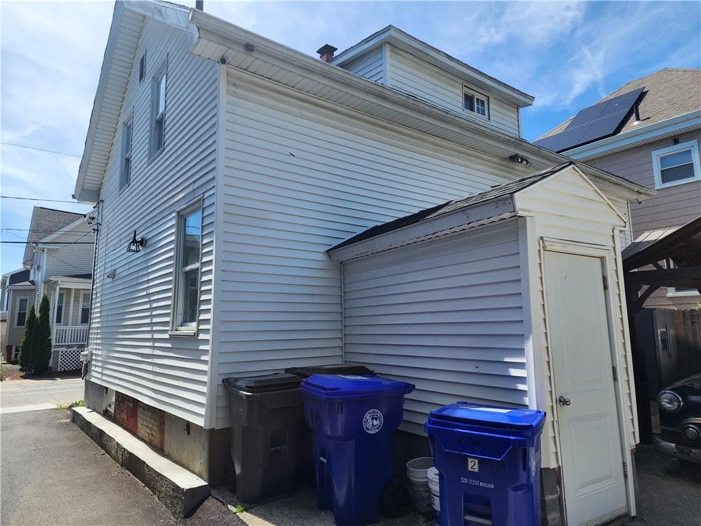 Single Family Residence at 20 Vanderwater Street, Providence, photo 4 of 29