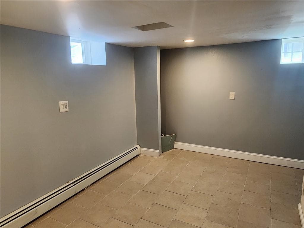 Single Family Residence at 20 Vanderwater Street, Providence, photo 25 of 29