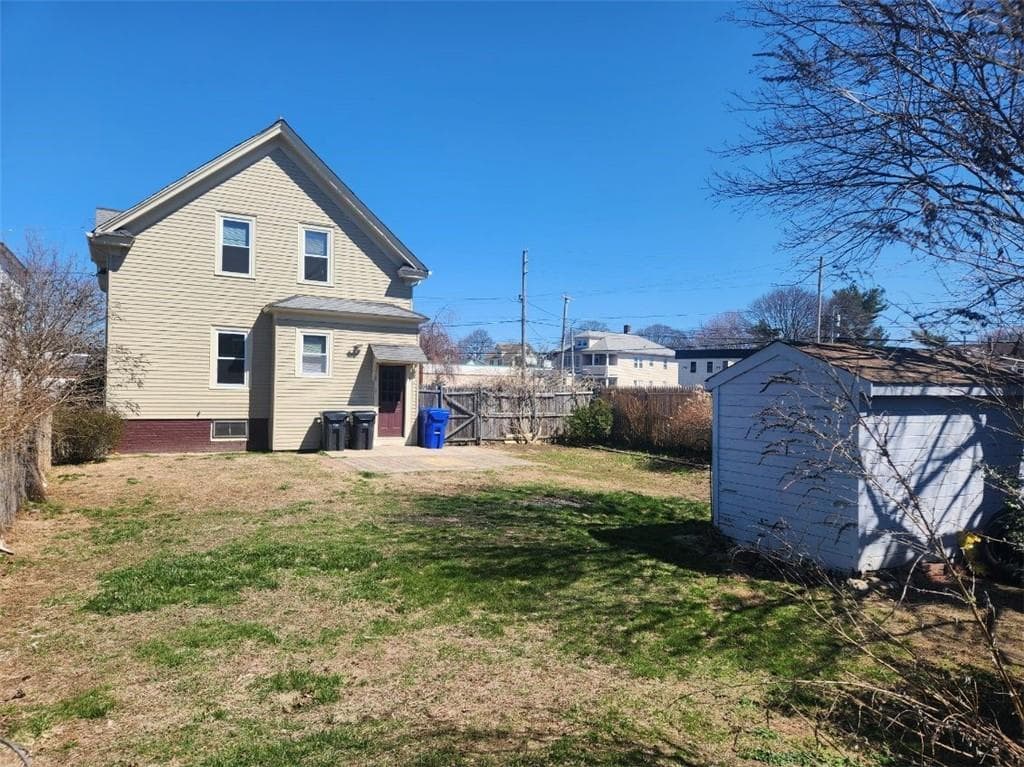 164 Morris Avenue photo 6