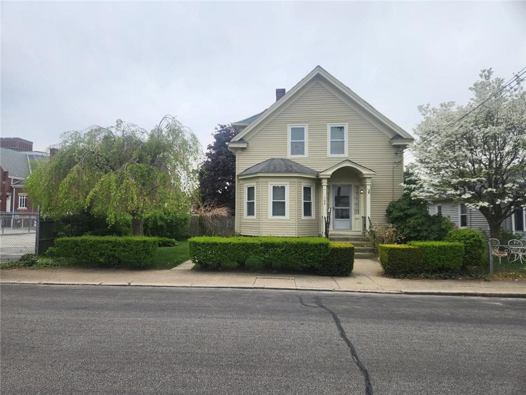 164 Morris Avenue