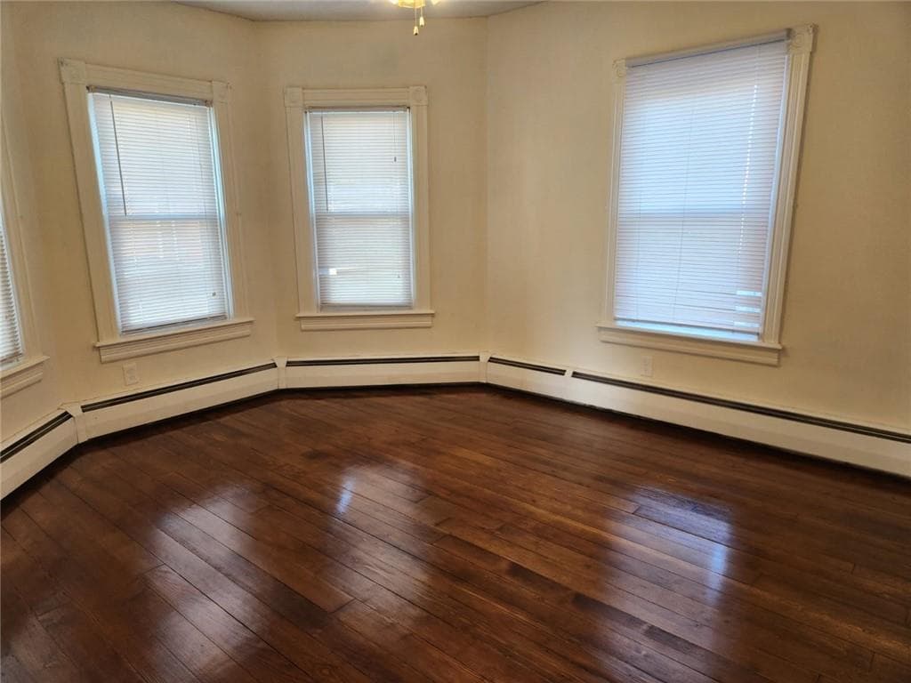 164 Morris Avenue photo 8