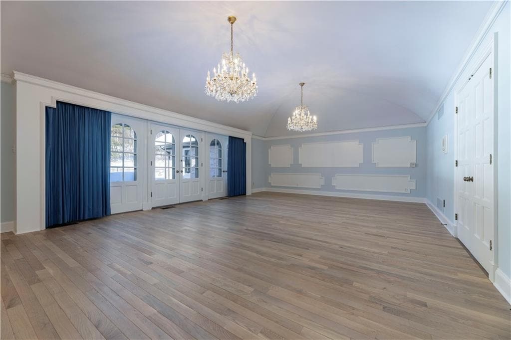 Single Family Residence at 136 White Birch Circle, Scituate, photo 6 of 47