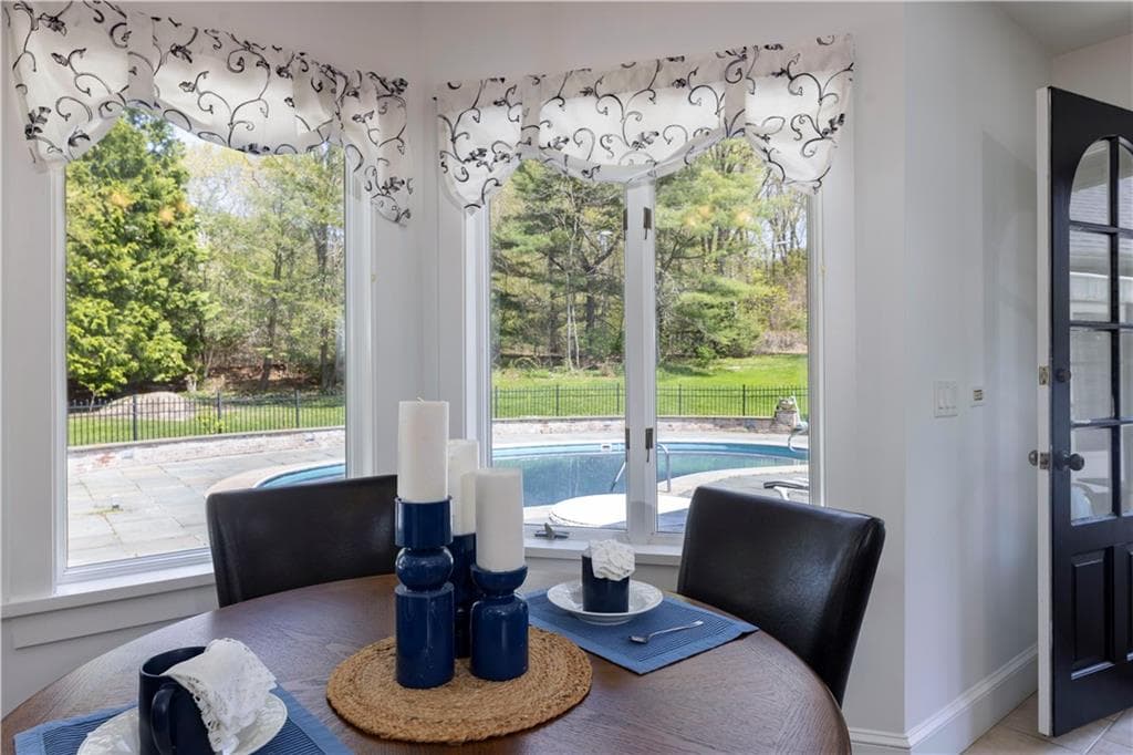 Single Family Residence at 136 White Birch Circle, Scituate, photo 25 of 47