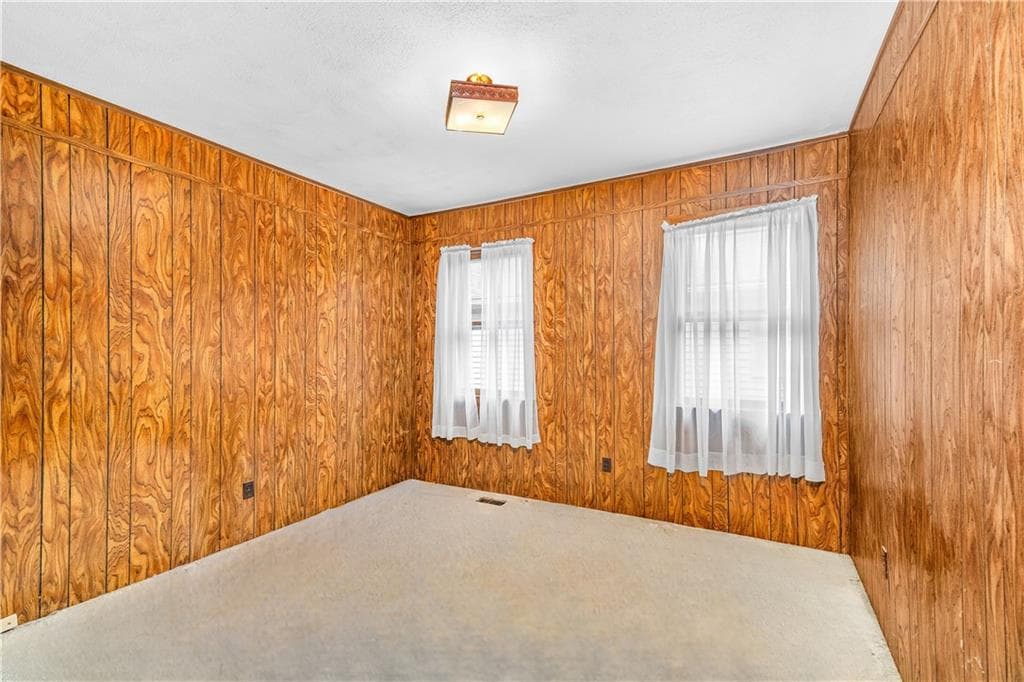 Single Family Residence at 30 Naples Avenue, Providence, photo 15 of 26