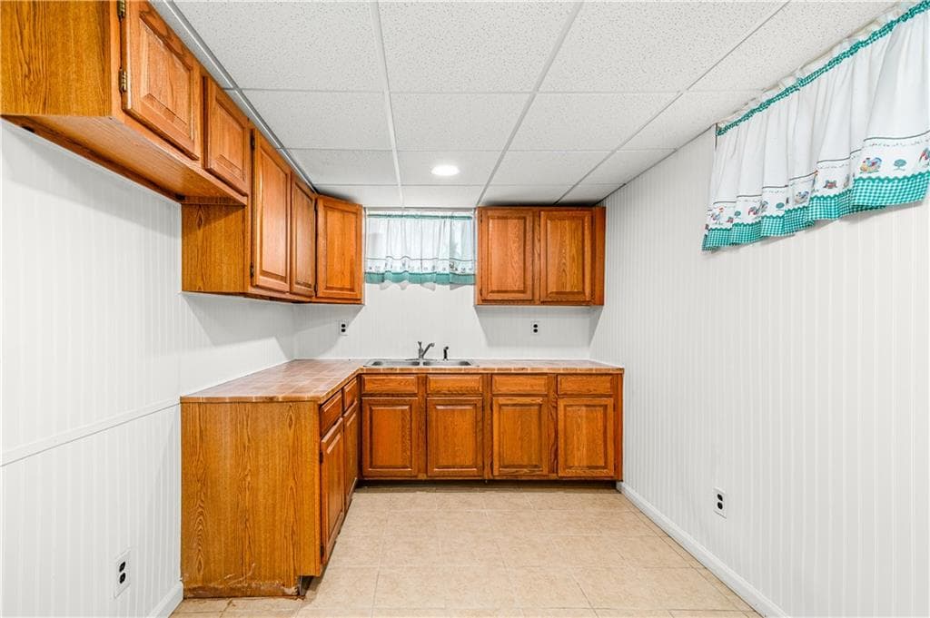 Single Family Residence at 30 Naples Avenue, Providence, photo 21 of 26