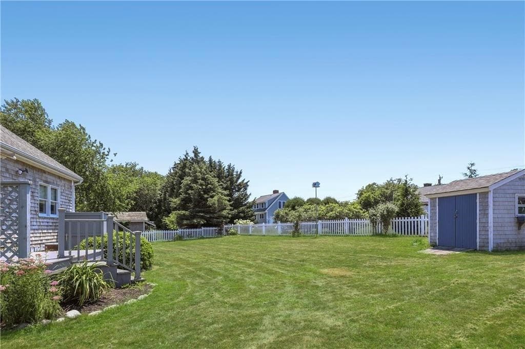Single Family Residence at 35 Wild Cherry Drive, Little Compton, photo 7 of 40