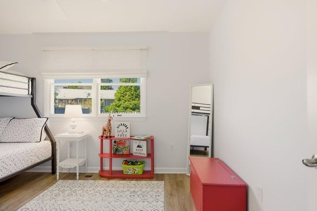 Single Family Residence at 35 Wild Cherry Drive, Little Compton, photo 20 of 40