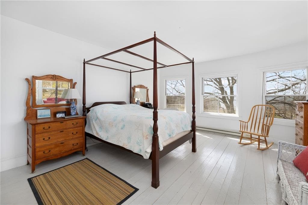 Single Family Residence at 075 Atlantic Avenue, Portsmouth, photo 30 of 50