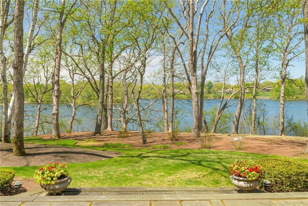 125 Woodruff Avenue photo 41